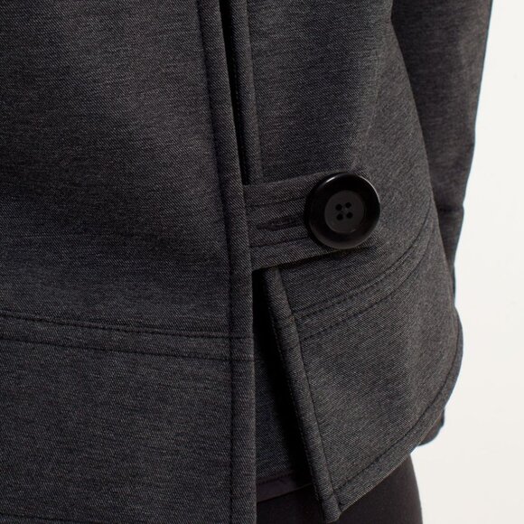 Lululemon Coco Softshell Size 4 - Picture 8 of 11